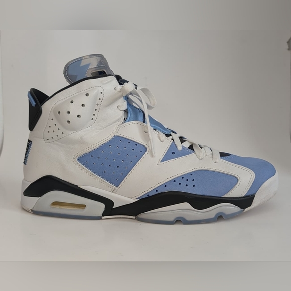 Nike Air Jordan 6 Retro UNC University Blu Size 12 Men's